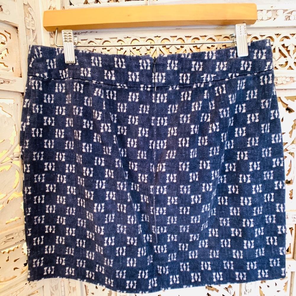 Gap Navy Blue Patterned Skirt - Size 4